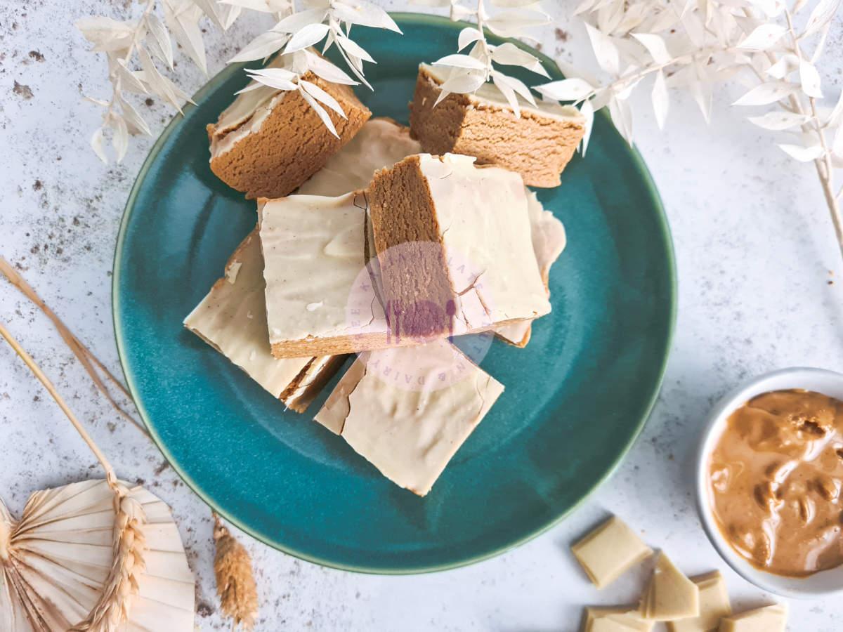 gingerbread-protein-bars-aerial