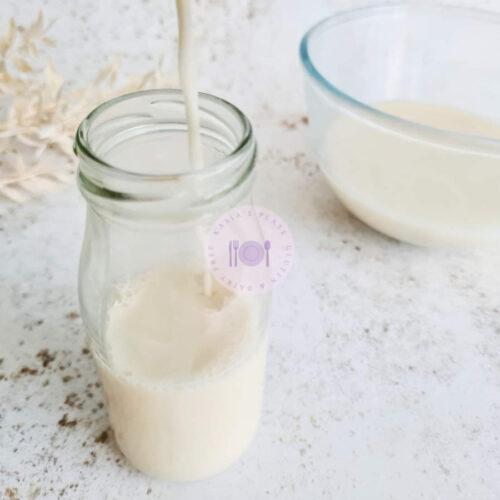 oat-milk-pour