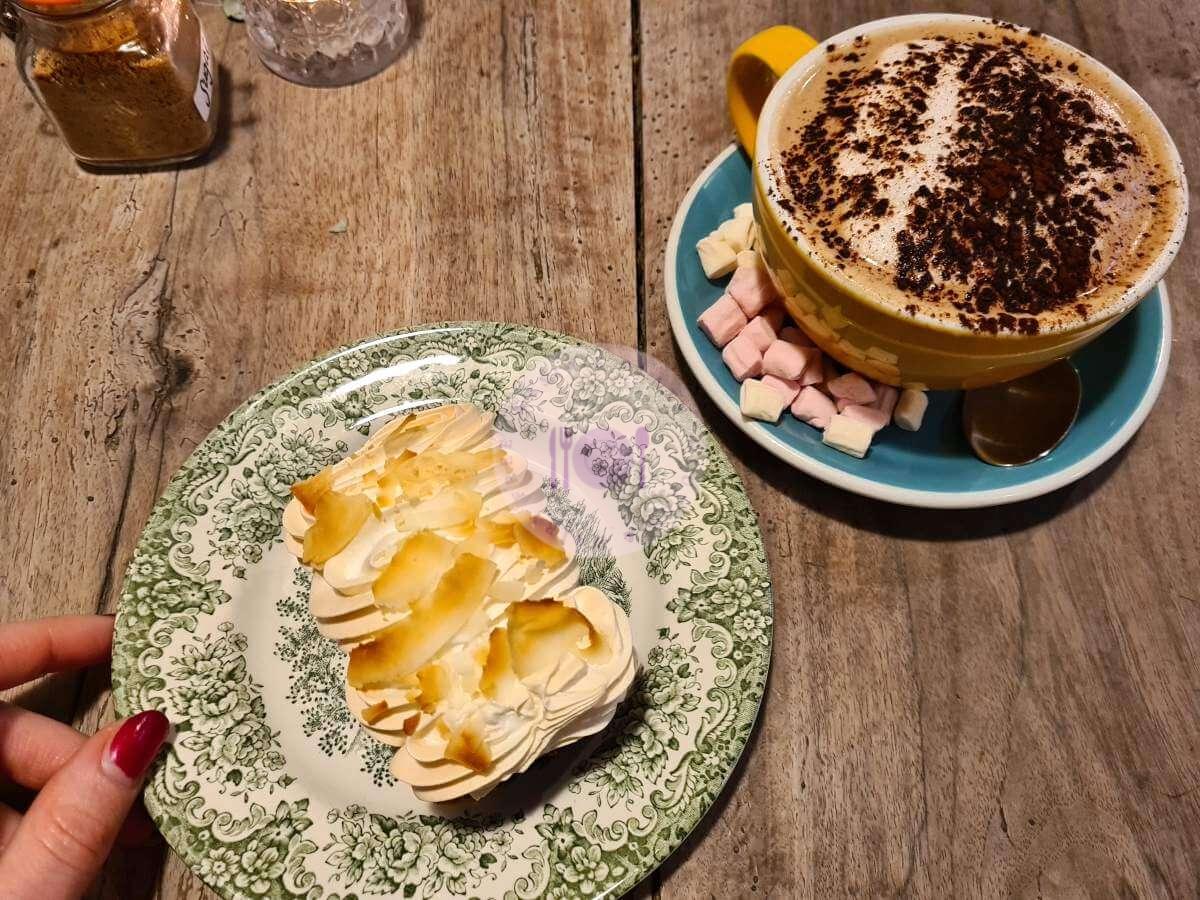 carrot-cake-partisan