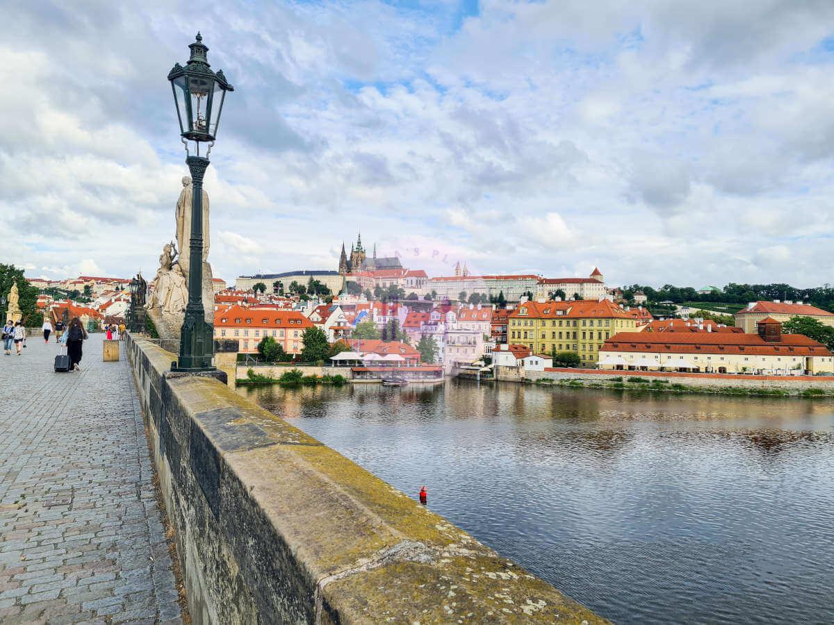 charles-bridge-prague